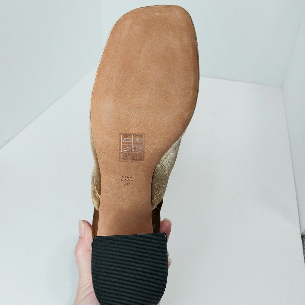 3.1 Phillip Lim "ID" Velvet Ankle Boots, Size 38|US 8.5 - Picture 9 of 10